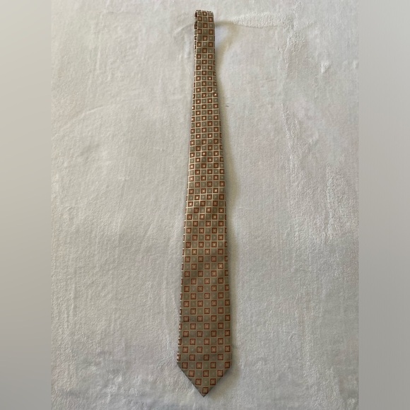 Geoffrey Beene 100% Silk Squared Gold Orange Tie - Picture 1 of 9